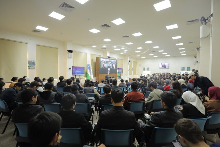 Toshkent davlat agrar universiteti vakillari tarixiy sammit natijalariga bag‘ishlangan ma’ruzada ishtirok etdilar