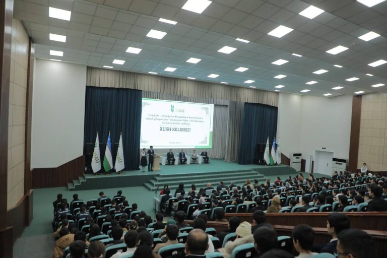 Toshkent davlat agrar universitetida “8-dekabr – O‘zbekiston Respublikasi Konstitutsiyasi qabul qilingan kun” munosabati bilan o‘tkazilayotgan ma’naviy-ma’rifiy tadbir bólib ótdi