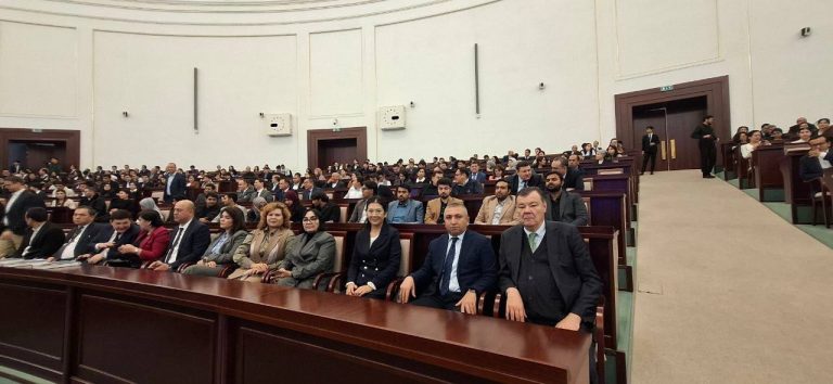 Toshkent davlat agrar universiteti vakillari poytaxtimizdagi Alisher Navoiy nomidagi “Milliy kutubxona”ning Simpoziumlar saroyida pokistonlik yozuvchi Muhammad Abbos Xon qalamiga mansub “O‘zbekiston: Uchinchi Renessans – kelajak kontsepti” nomli kitob taqdimotida ishtirok etishdi