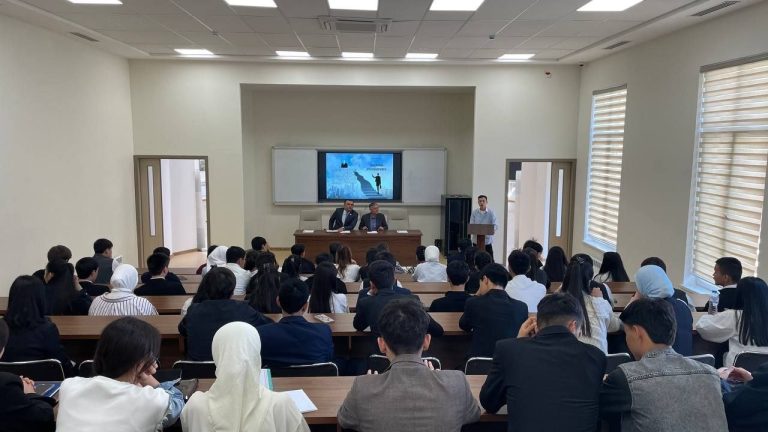 Toshkent davlat agrar universitetida haftaning har Payshanba — Yoshlar kuni munosabati bilan “Yuksalish psixologiyasi” mavzusida seminar-trening tashkil etildi