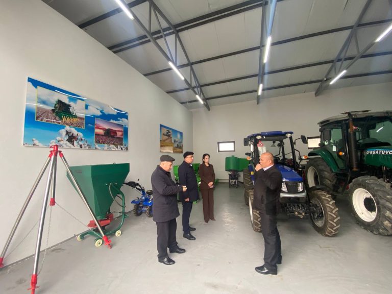 Universitetimiz vakillari tomonidan Lola Murotova nomidagi qishloq xo‘jaligiga ixtisoslashgan texnikum faoliyati o‘rganildi