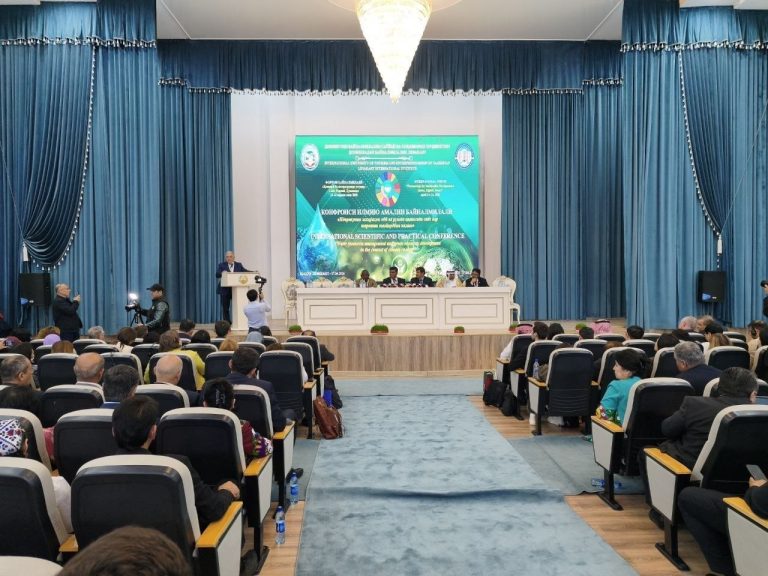 TDAU vakillari Tojikistonda o‘tkazilgan nufuzli xalqaro forumda ishtirok etdi