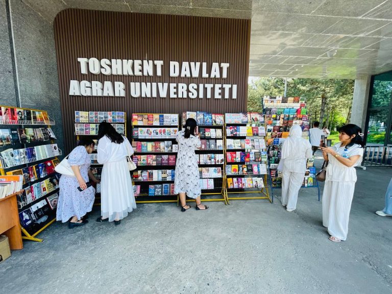 TDAUda kitob yarmarkasi: Bilim va ma’naviyat maskani!