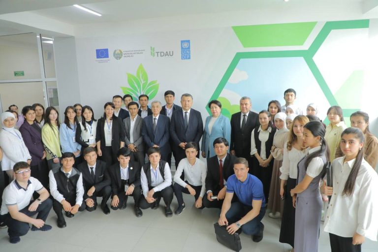 “Barqaror qishloq xo‘jaligi sari”Yevropa Ittifoqi tomonidan moliyalashtirgan hamda BMT Taraqqiyot Dasturining Qishloq xo‘jaligi vazirligi bilan hamkorlikdagi EU-AGRIN loyihasi doirasida tashkil etilgan “Agro Eko Klub”da muhim ilmiy-amaliy tadbir bo‘lib o‘tdi.