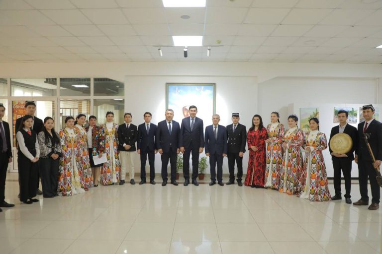 Respublika ma’naviyat va ma’rifat markazi rahbari va TDAUda talabalari ishtirokida ochiq muloqot bo’lib o’tdi