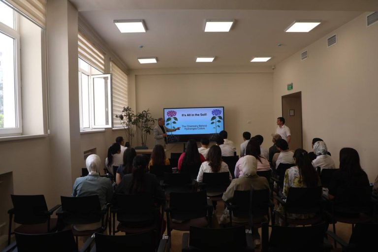 Ankara universiteti professori bilan O’rmon xo’jaligi va landshaft dizayn fakulteti talabalariga amaliy muloqot tashkil etildi