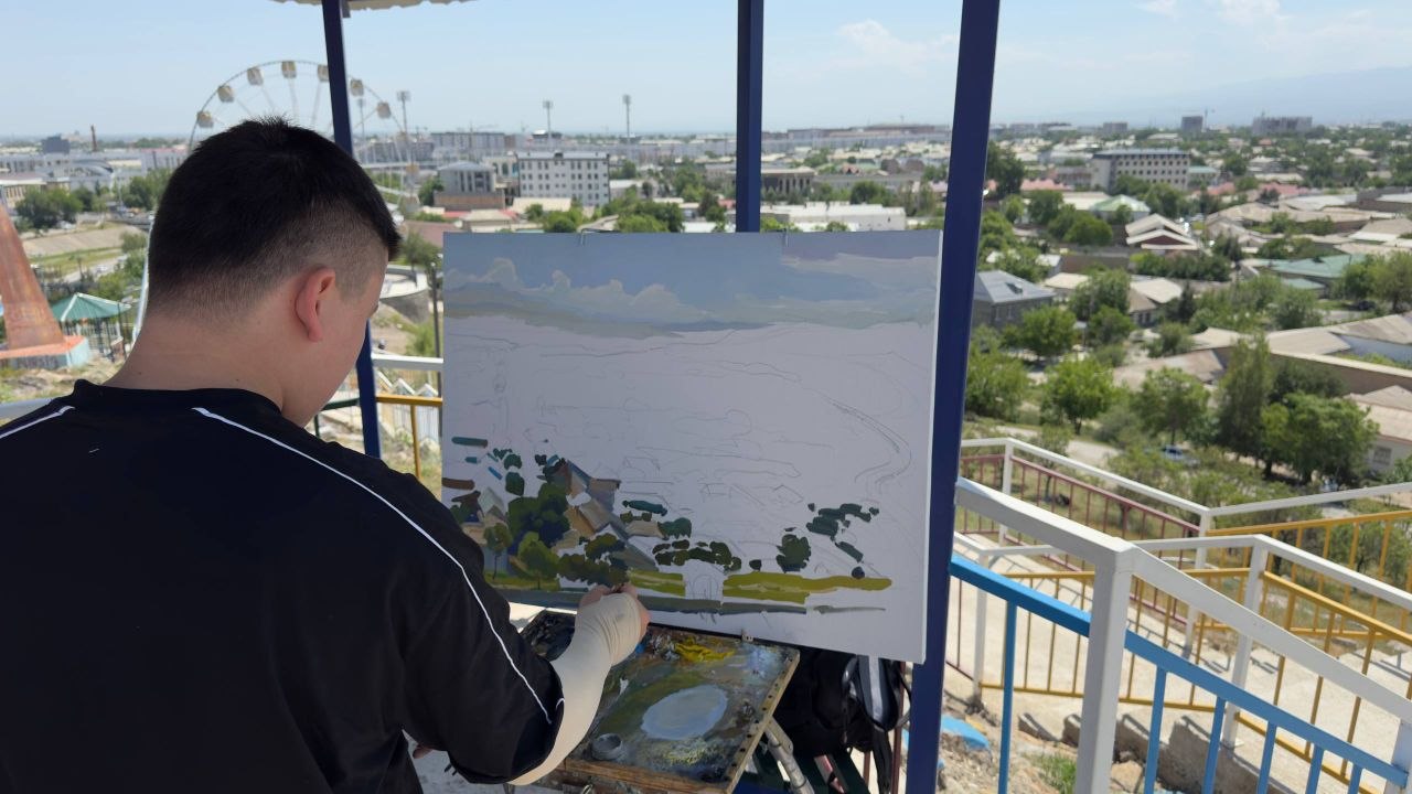 photo_5444944948877791807_y