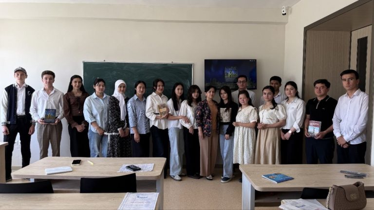 Kitob — ma’naviyat ko‘zgusi, tafakkur ziyosi!