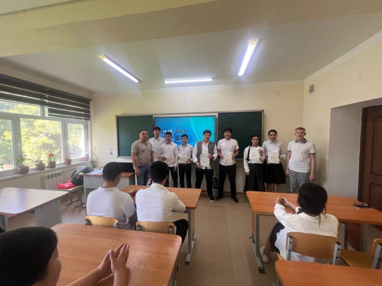 TDAU da Qibray tumanining 25-maktabi bitiruvchilari bilan uchrashuv bo’lib o’tdi