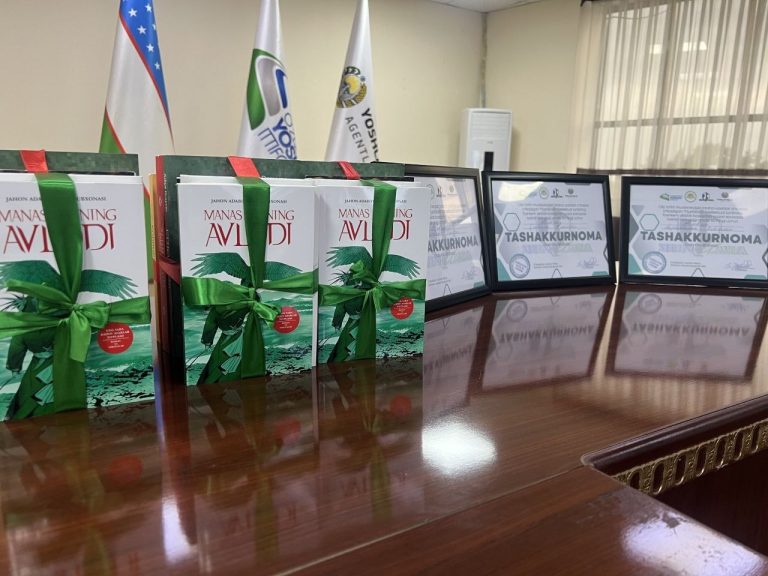 “Munozara” intellektual turniri viloyat bosqichi o‘tkazildi!