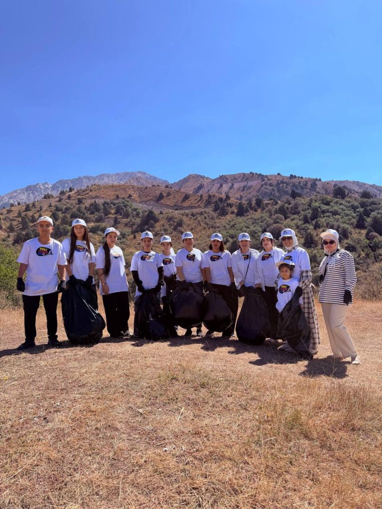 WORLD CLEANUP DAY — AGROEKO KLUBDAN YANA BIR YUTUQ