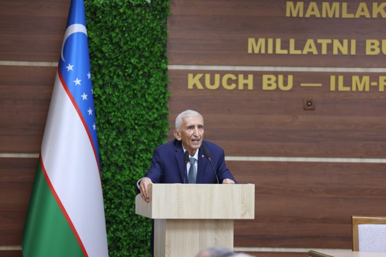 81 yoşli tojikistonlik olim TDAUda doktorlik dissertatsiyasini muvaffaqiyatli himoya qildi